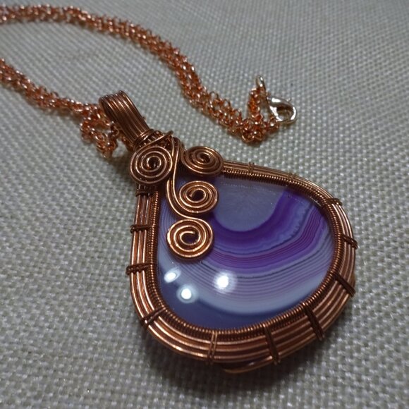 Beautiful PURPLE BOTSWANA AGATE Handmade COPPER WIRE-WRAPPED Pendant/Chain #426C - Picture 3 of 3